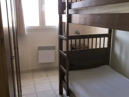 Villa T4 avec Piscine, 3 chambres, jardin, parking privé, proche commerces et plage, 8 couchages - Photo 17