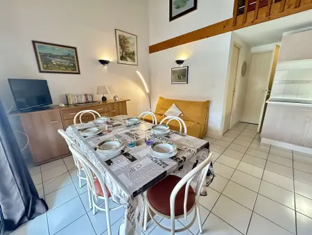 Villa Familiale 8 Pers. à 600m de la Plage avec Piscine et Terrasse Ensoleillée à Cap d'Agde - Photo 3