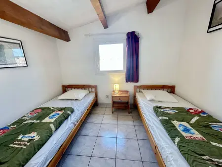 Villa Familiale 8 Pers. à 600m de la Plage avec Piscine et Terrasse Ensoleillée à Cap d'Agde - Photo 11