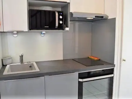 Maison avec piscine et parking, proche plage pour 6 personnes - Photo 4