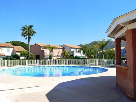 Maison avec piscine et parking, proche plage pour 6 personnes - Photo 11