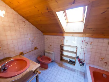 Grande villa familiale à Briançon, 6 pièces, 14 pers., jardin, terrasse, parking couvert et wifi - Photo 16