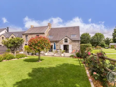 Charmante maison au cœur d'un village paisible avec jardin clos et animaux - Photo 17