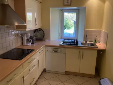 Charmante maison en pierre rénovée à La Hague, 3 chambres, animaux admis - Photo 3