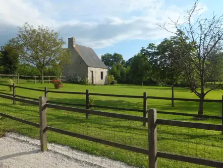 Charmante maison entre mer et campagne avec 3 chambres et jardin privé - Photo 9