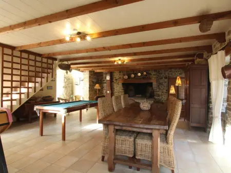 Maison À La Campagne Avec Cheminée, Jardin, Billard et Plus, Idéal Famille et Séjour Week-end - Photo 1