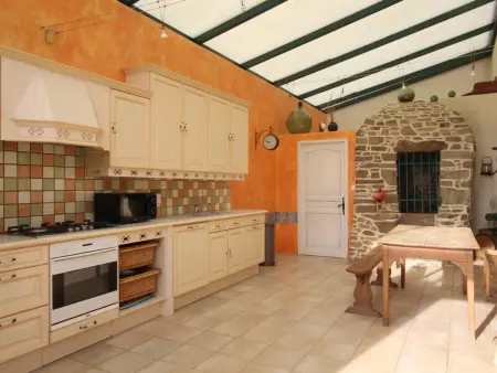 Maison À La Campagne Avec Cheminée, Jardin, Billard et Plus, Idéal Famille et Séjour Week-end - Photo 6