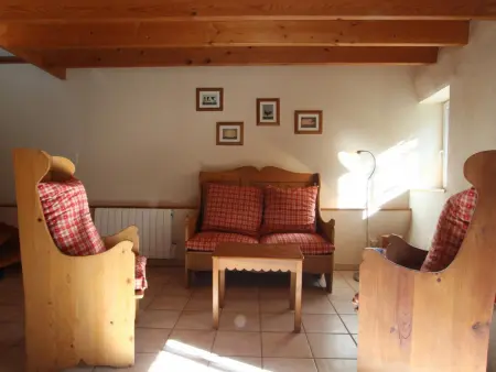 Maison Typique de Théville avec Cheminée et Cour Close - Photo 6