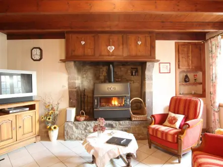 Maison charmante à La Hague avec jardin clos et cheminée - Photo 3
