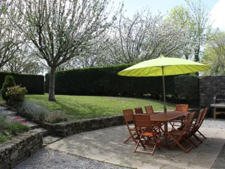 Maison authentique avec jardin et parking à Canville-la-Rocque - Photo 4
