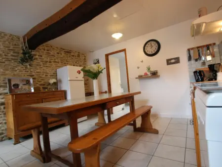 Maison authentique avec jardin et parking à Canville-la-Rocque - Photo 8