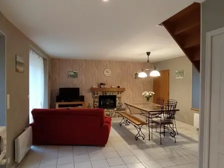Charmante maison en pierre avec jardin clos dans le Cotentin - Photo 6