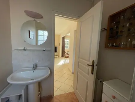 Villa 5 pièces avec jardin, à 400m de la plage et 600m des commerces, wifi et barbecue inclus - Photo 15