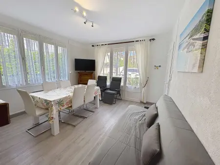 Maison plain-pied à 150m de la plage avec jardin clos et terrasse - Jullouville - Photo 1