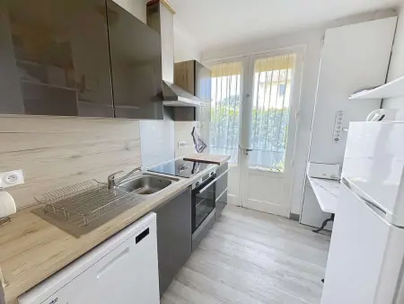 Maison plain-pied à 150m de la plage avec jardin clos et terrasse - Jullouville - Photo 4