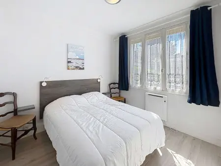 Maison plain-pied à 150m de la plage avec jardin clos et terrasse - Jullouville - Photo 6