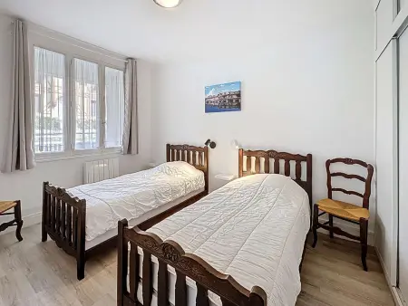 Maison plain-pied à 150m de la plage avec jardin clos et terrasse - Jullouville - Photo 8