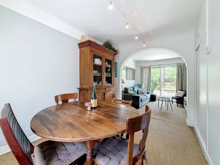 Jolie maison à 400m de la plage, proche centre-ville, avec terrasse et wifi gratuit - Photo 2