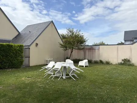 Villa au Calme avec Jardin, Proche Plage et Commerces, Wifi et Équipements Complets - Photo 16