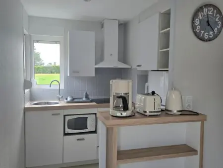 Maison familiale face aux îles Chausey, à Bréhal, avec terrasse, BBQ, et équipements bébé - Photo 2