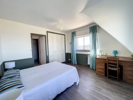 Villa avec jardin et accès direct plage, terrasse, 5 chambres, 2 salles d'eau, wifi, parking - Photo 20