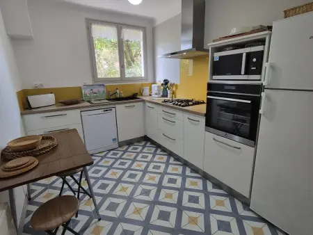 Maison traditionnelle à Saint Brevin, 850m plage, lumineux séjour, jardin, 4 ch., garage, animaux OK - Photo 6