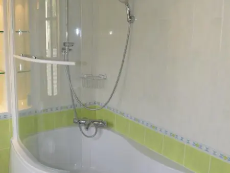 Charmante maison avec jardin privé, cheminée et WIFI - Photo 27