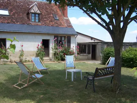Gîte 18e avec piscine, jardin et équipements inclus, près des Châteaux de la Loire - Photo 2
