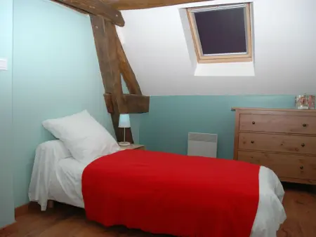 Gîte authentique à Brizay avec jardin privé et piscine - Photo 6