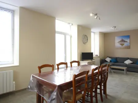 Maison mitoyenne à Pontorson avec WiFi, animaux admis et parking - Photo 1