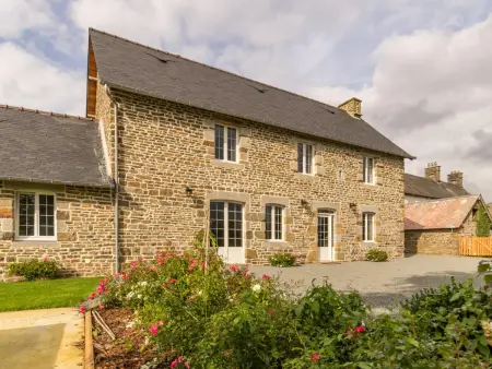 Maison de charme avec piscine privée et jardin en Normandie - Photo 22