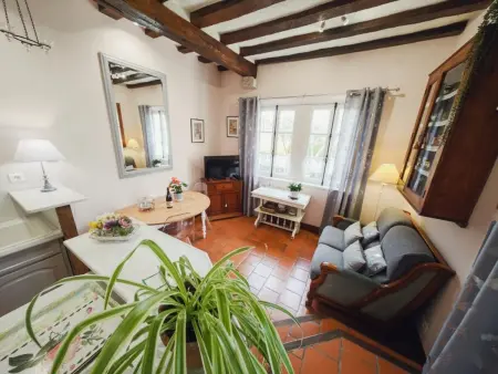 Évasion Romantique: Charmant Gîte 2 Pers., Parc Boisé, Activités & Confort Tout Inclus - Photo 7