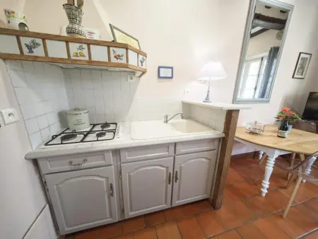 Évasion Romantique: Charmant Gîte 2 Pers., Parc Boisé, Activités & Confort Tout Inclus - Photo 9