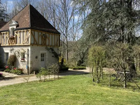 Évasion Romantique: Charmant Gîte 2 Pers., Parc Boisé, Activités & Confort Tout Inclus - Photo 22
