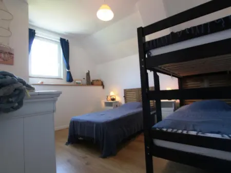 Charmante maison en Normandie avec jardin clos, Gite 8 personnes à Montmartin en Graignes - Photo 15