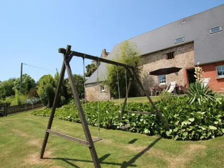 Charmante maison en Normandie avec jardin clos, Gite 8 personnes à Montmartin en Graignes - Photo 17