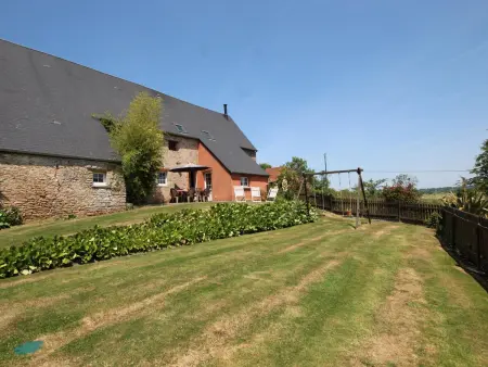 Charmante maison en Normandie avec jardin clos, Gite 8 personnes à Montmartin en Graignes - Photo 18