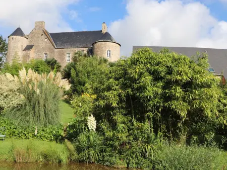 Charmante maison en Normandie avec jardin clos, Gite 8 personnes à Montmartin en Graignes - Photo 24