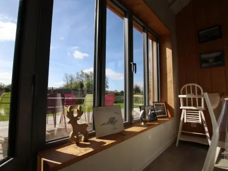 Maison contemporaine proche mer avec jardin à Saint-Vaast-la-Hougue - Photo 5