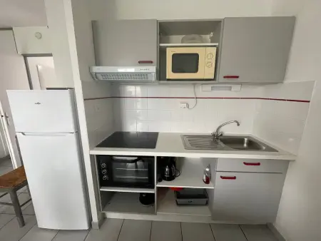 Maison avec Jardin, 900m Plage, 2 Chambres, Parking Inclus, Animaux Acceptés - La Tranche-sur-Mer - Photo 2