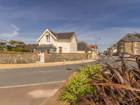 Chalet de charme face mer avec jardin clos à Barneville-Carteret - Photo 19