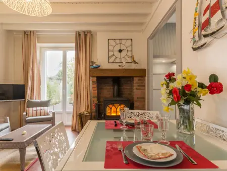 Charmante maison avec jardin proche plage, Wifi, animaux acceptés - Photo 6