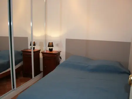Maison rénovée, proche plage et commerces, parking, jardin privé - Photo 6