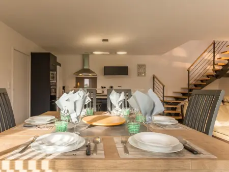 Maison indépendante face à la mer avec balcon et terrasse - Photo 4