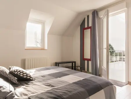 Maison indépendante face à la mer avec balcon et terrasse - Photo 11