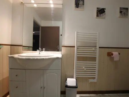 Maison mitoyenne à Cérences avec Wifi et animaux acceptés - Photo 9