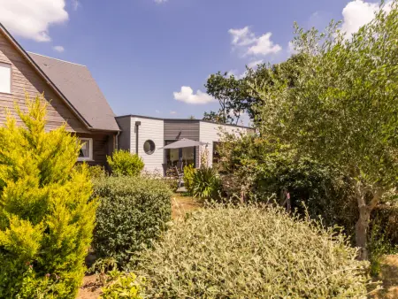 Maison moderne en bois au bord de la forêt à Lessay - Photo 3