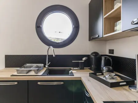 Maison moderne en bois au bord de la forêt à Lessay - Photo 8