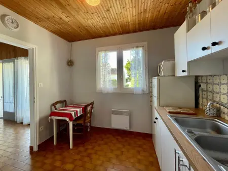 Maison Confortable à 300m de la Plage des Dunes avec Jardin et Parking Privé - Photo 5