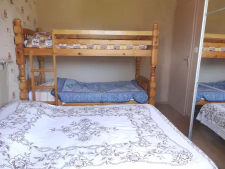 Maison de plain-pied avec jardin, animaux sur demande, près de la plage - Photo 5